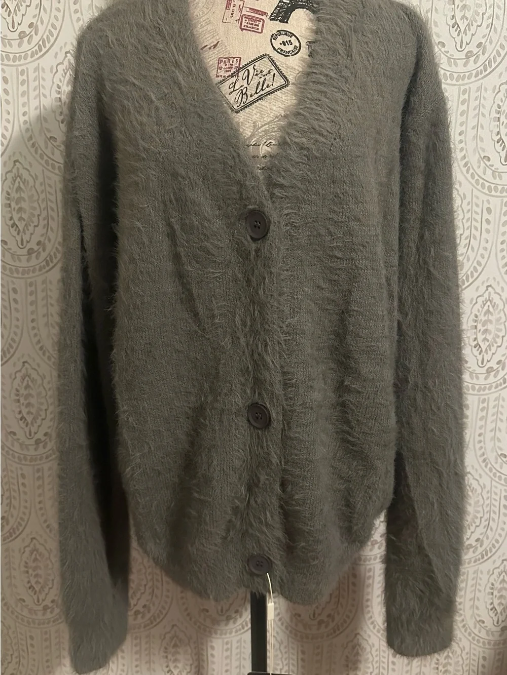 Cozy Button-Front Women's Sweater Cardigan - Gray - oversized fit